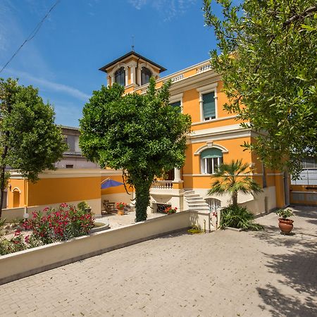 Relais La Torretta Bed & Breakfast Rome Exterior photo